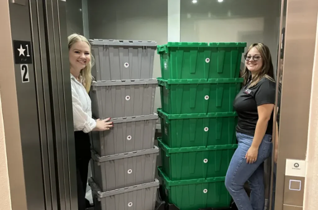 apartment movers in elevator